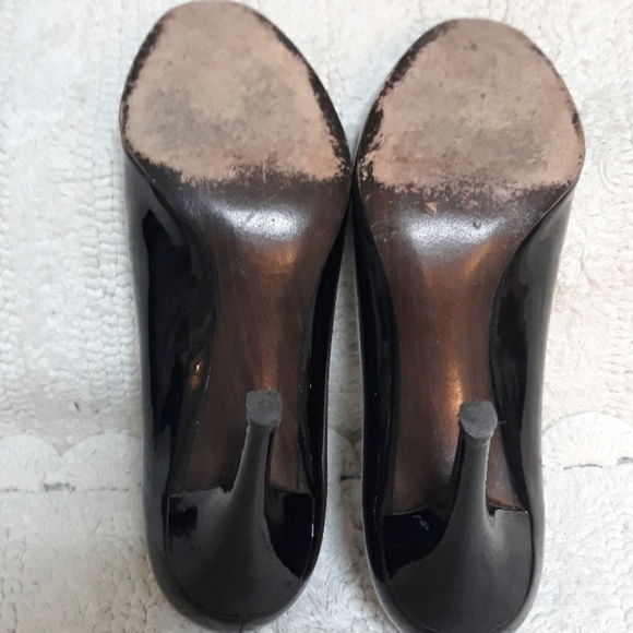 Stuart Weitzman Shoes - Picture 8 of 8